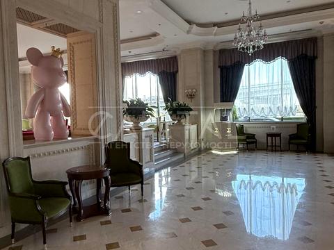 комерційна за адресою Андрія Верхогляда вул. (Михайла Драгомирова), 15-А