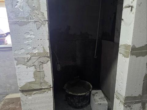 комерційна за адресою Свято-Покровська вул. (Леніна), 215в