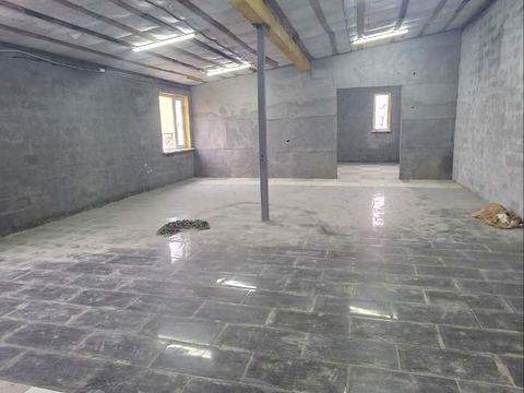 комерційна за адресою Свято-Покровська вул. (Леніна), 215в