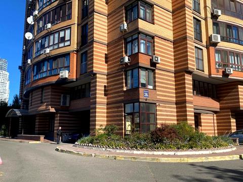 квартира за адресою Панаса Мирного вул., 28-А