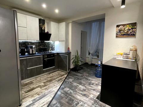 квартира по адресу Героев Небесной Сотни просп., 16/22