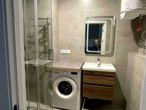 квартира за адресою Євгена Чикаленка вул., 93/5