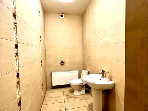 коммерческая по адресу Науки просп. (Ленина), 38