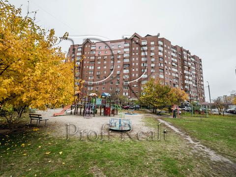 квартира по адресу Драгоманова ул., 17