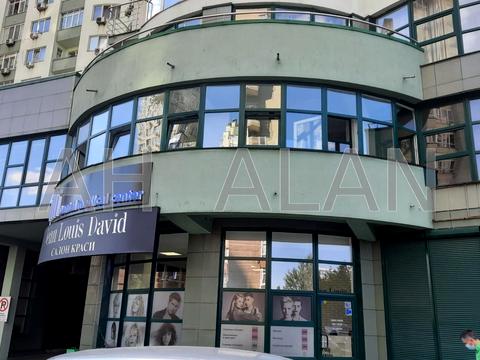 комерційна за адресою Генерала Шаповала вул. (Механізаторів), 2Б