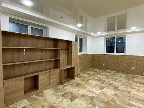 комерційна за адресою Мечникова вул., 109-Б