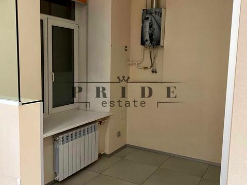 комерційна за адресою Січових Стрільців вул. (Артема), 5-Б