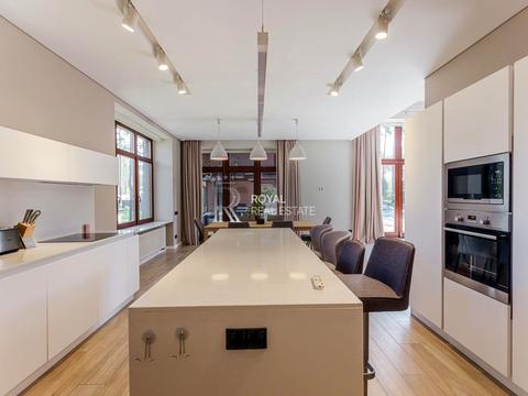 будинок за адресою Лісова вул.