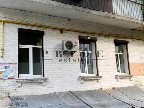 комерційна за адресою Січових Стрільців вул. (Артема), 5-Б