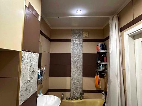 квартира за адресою Ужгород, Національної Гвардії вул. (Гвардійська), 19