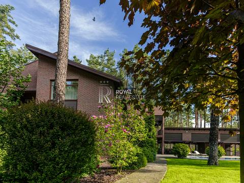 будинок за адресою Лісова вул.