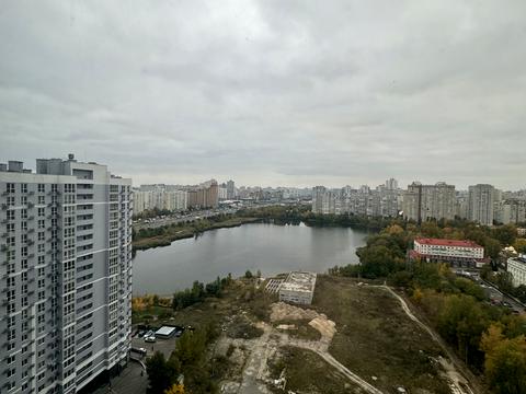 квартира по адресу Ревуцкого ул., 40-Б