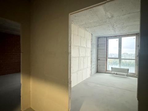 квартира по адресу Ревуцкого ул., 40-Б