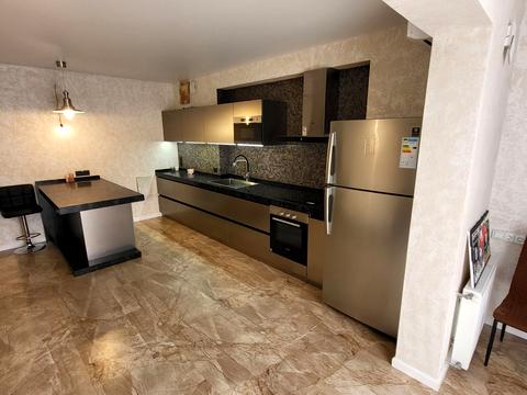 квартира по адресу Евгения Чикаленко ул., 93