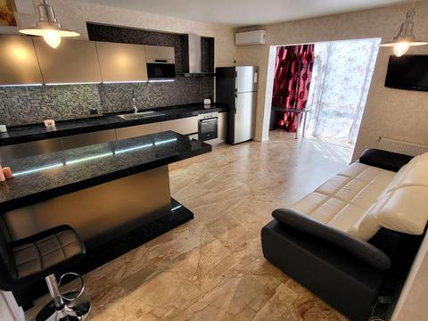 квартира по адресу Евгения Чикаленко ул., 93