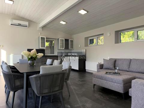 будинок за адресою Ватутіна пров.