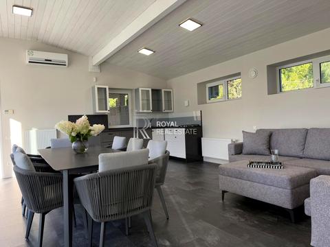 будинок за адресою Ватутіна пров.