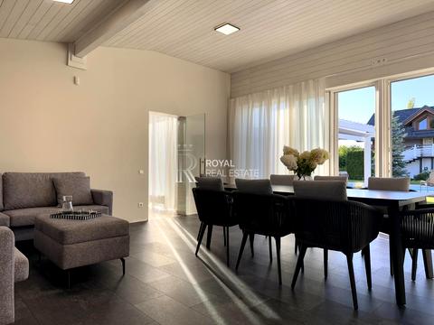 будинок за адресою Ватутіна пров.