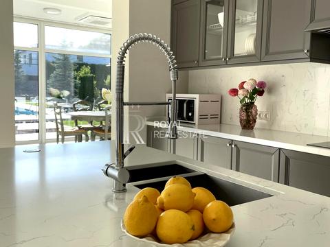 будинок за адресою Ватутіна пров.