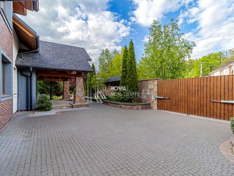 будинок за адресою Ватутіна пров.