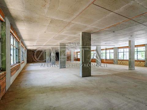 комерційна за адресою Васильківська вул., 37-А