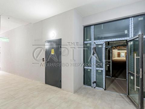 комерційна за адресою Васильківська вул., 37-А