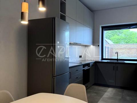 будинок за адресою Любомирська вул.