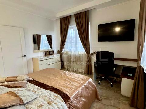 дом по адресу Ивана Франко ул., 11