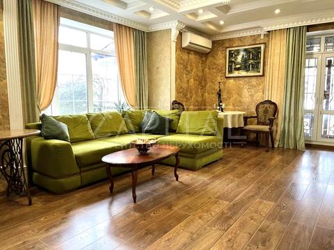 будинок за адресою Володимира Івасюка просп. (Героїв Сталінграду)