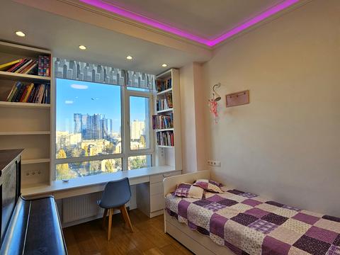 квартира по адресу Джона Маккейна ул. (Кудри Ивана), 7