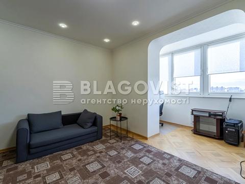 квартира за адресою Рональда Рейгана вул., 34/51