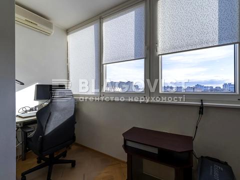 квартира за адресою Рональда Рейгана вул., 34/51