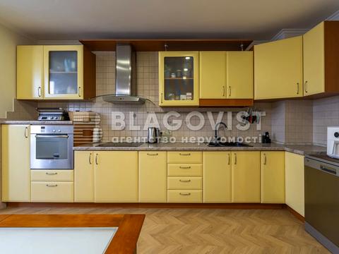 квартира за адресою Рональда Рейгана вул., 34/51