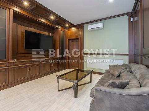 комерційна за адресою Антоновича вул. (Горького), 131