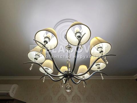 комерційна за адресою Антоновича вул. (Горького), 131