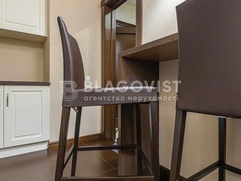 комерційна за адресою Антоновича вул. (Горького), 131