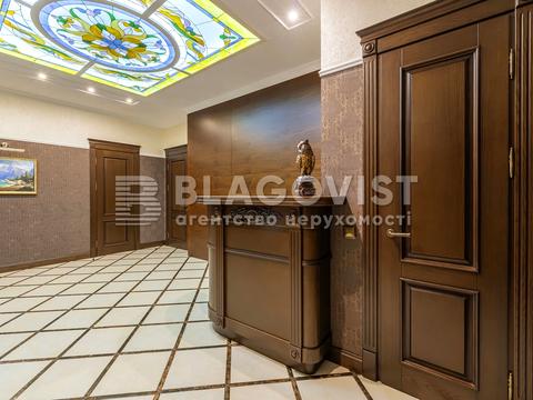 комерційна за адресою Антоновича вул. (Горького), 131