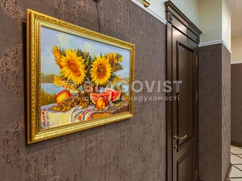 комерційна за адресою Антоновича вул. (Горького), 131