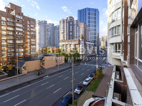 комерційна за адресою Антоновича вул. (Горького), 131