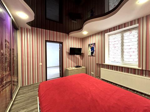 будинок за адресою Молодіжна