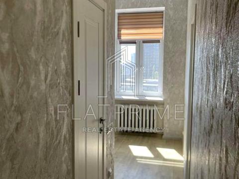 квартира за адресою Євгена Коновальця вул. (Щорса), 18