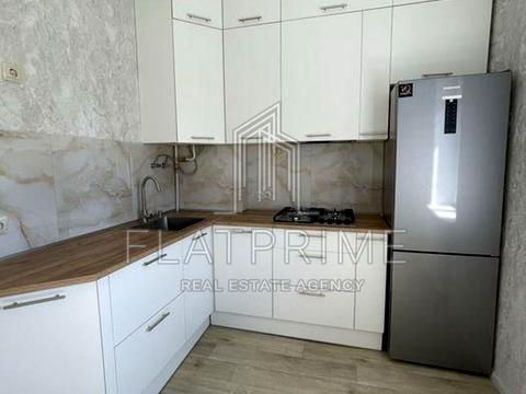 квартира за адресою Євгена Коновальця вул. (Щорса), 18