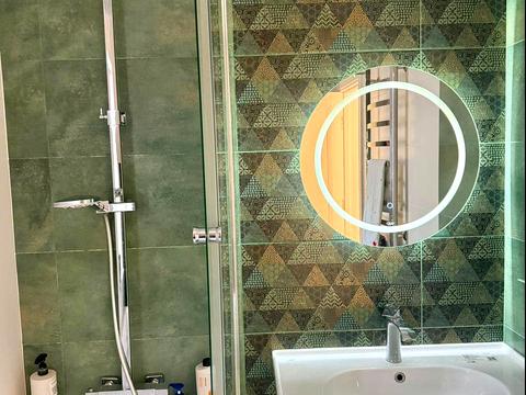 будинок за адресою Озерна, 8Ж