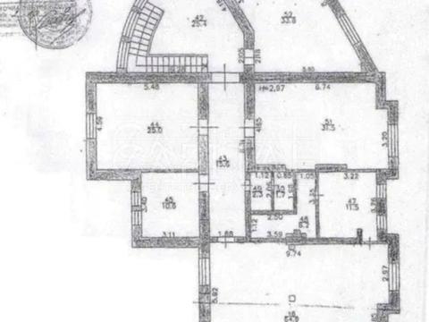 комерційна за адресою Польова вул., 61