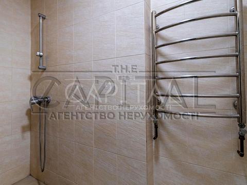 комерційна за адресою Польова вул., 61