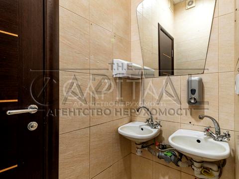 комерційна за адресою Польова вул., 61