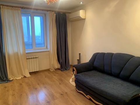 квартира за адресою Євгена Чикаленка вул., 59к