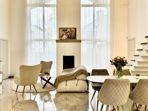 дом по адресу Антония Михайловского ул.