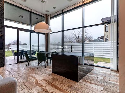 дом по адресу Вишнёвая ул.