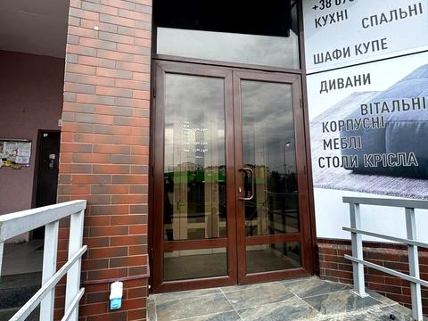 коммерческая по адресу Александра Довженко ул., 1б